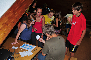 Gruppe bei der Lagerolympiade