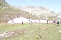 Schneeballschlacht am Mittag