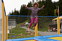 Mit der letzten Energie beim Trampolin Hüpfen